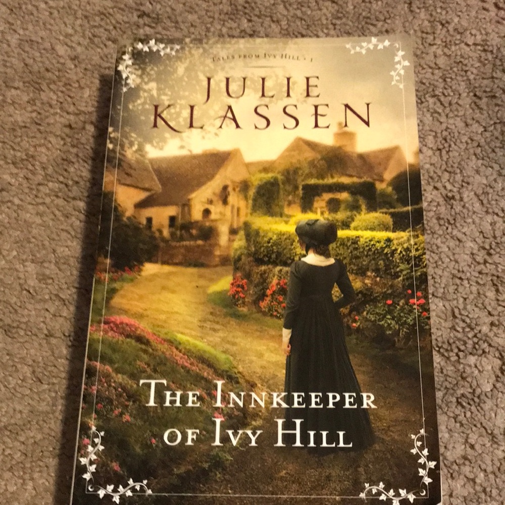 The innkeeper of ivy hill
By Julie Klassen